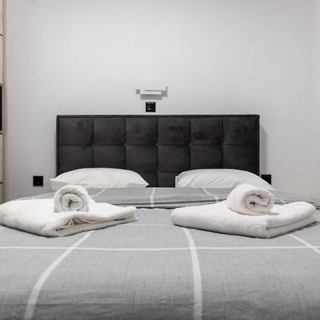 סלוניקי Exclusive Ladadika Apartment 1 מראה חיצוני תמונה